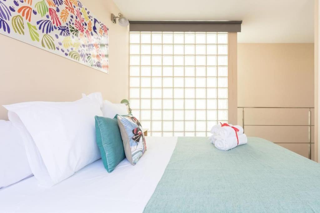 セビリアEsse Atico. Precioso Atico Con Terraza En Pleno Centroアパートメント エクステリア 写真